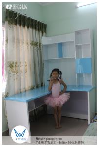 Bàn học góc liền giá sách công năng tiện ích