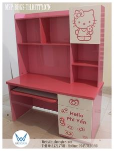 Bàn học tiểu học trang trí Hello Kitty, tên bé và nơ xinh