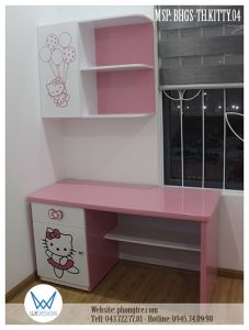 Bàn học Hello Kitty giá sách treo tường đặt áp cửa sổ