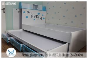 Giường tầng thấp G2TT-01 trang trí máy bay và tên 2 bé