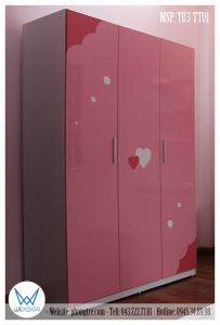 Tủ áo bé gái trang trí trái tim 
