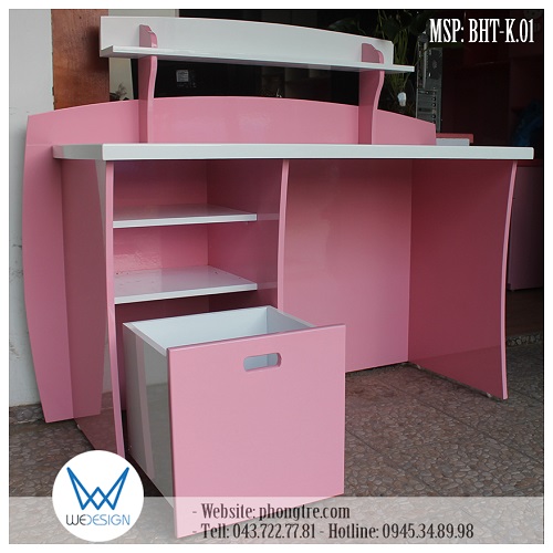 Dưới mặt bàn học có 2 đợt để sách vở và tủ hộc di động để tài liệu của Teen girl