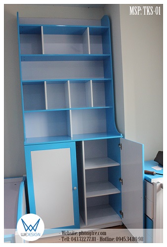 Khoang để đồ gấp có 2 đợt bên trong tạo 3 khoang để đồ gấp cho trẻ